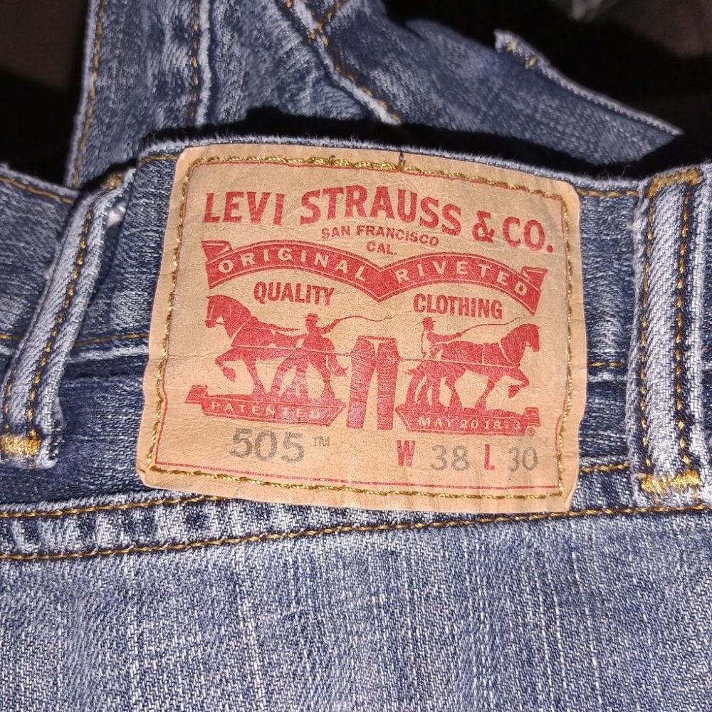 Levi 505 blue jeans mens size 38/30